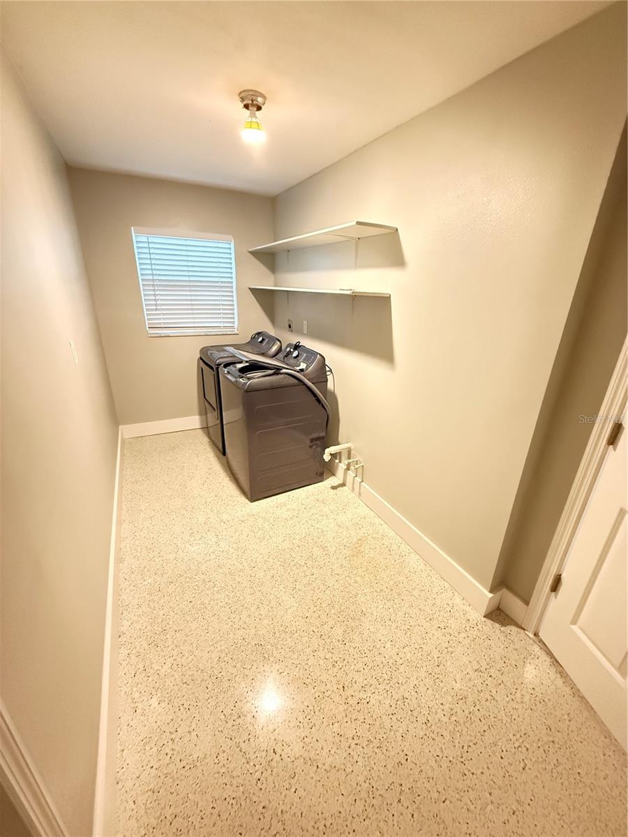 1634 SHEFFIELD DR, CLEARWATER, FL, 33764
