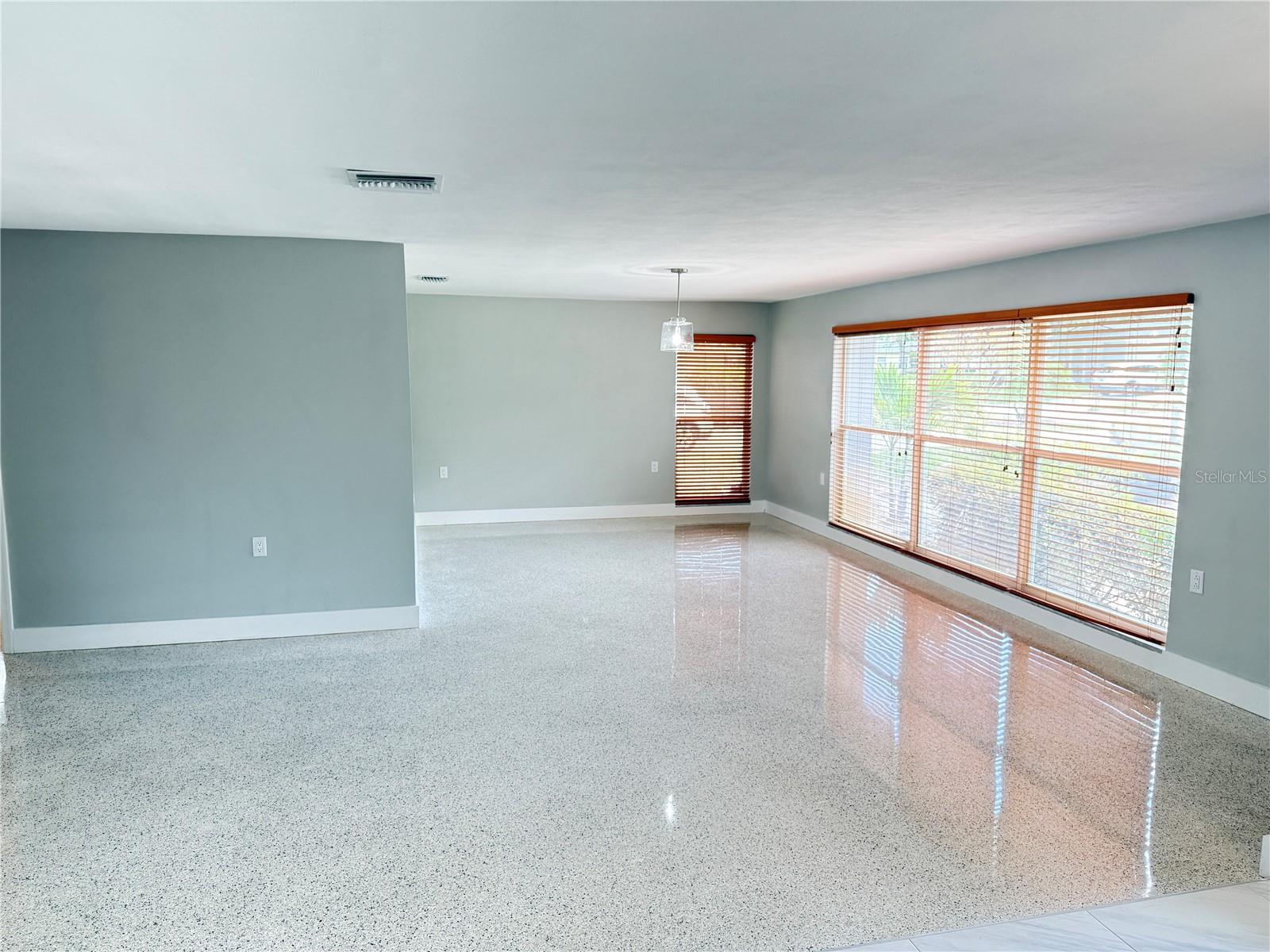 1634 SHEFFIELD DR, CLEARWATER, FL, 33764