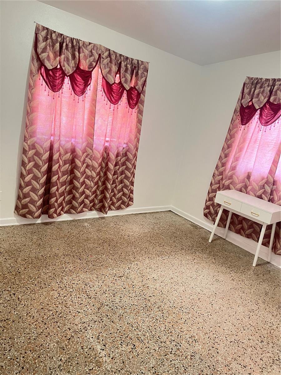 4306 SILVER STAR RD, ORLANDO, FL, 32808