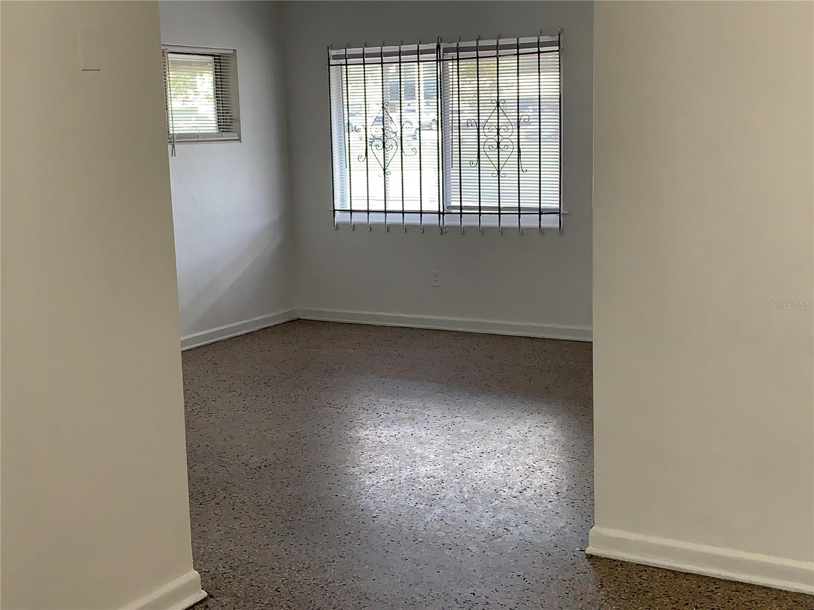4306 SILVER STAR RD, ORLANDO, FL, 32808