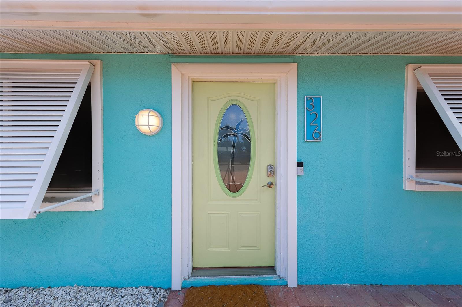 326 176TH AVENUE CIR, REDINGTON SHORES, FL, 33708