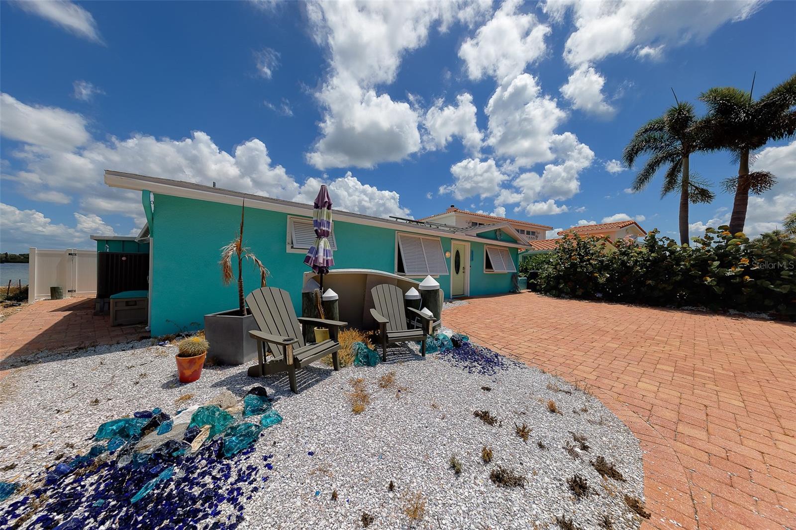 326 176TH AVENUE CIR, REDINGTON SHORES, FL, 33708
