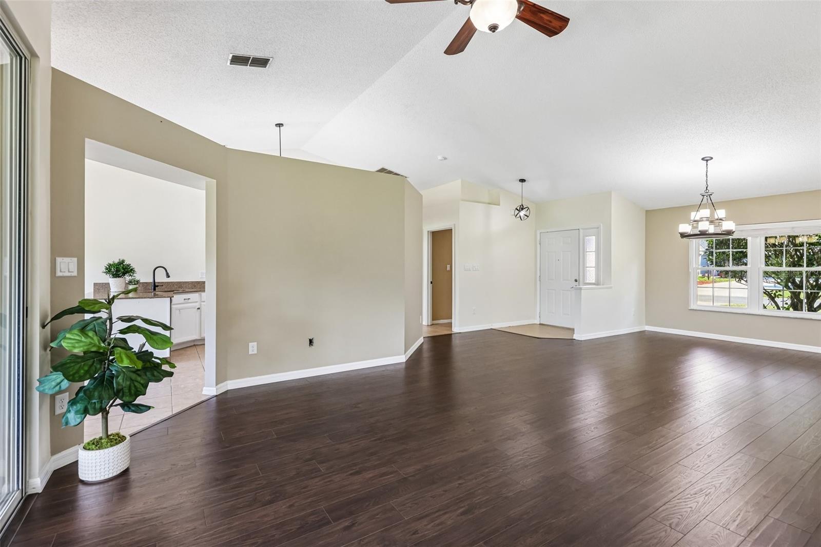 26234 GLEN EAGLE DR, LEESBURG, FL, 34748