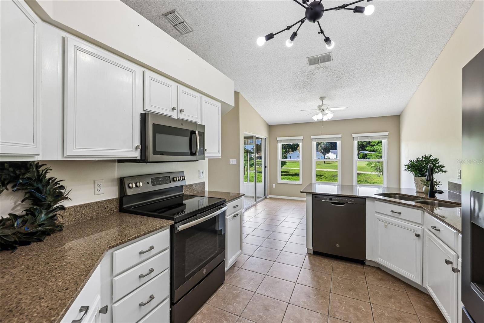 26234 GLEN EAGLE DR, LEESBURG, FL, 34748