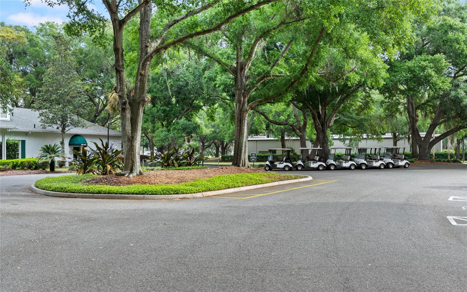 26234 GLEN EAGLE DR, LEESBURG, FL, 34748