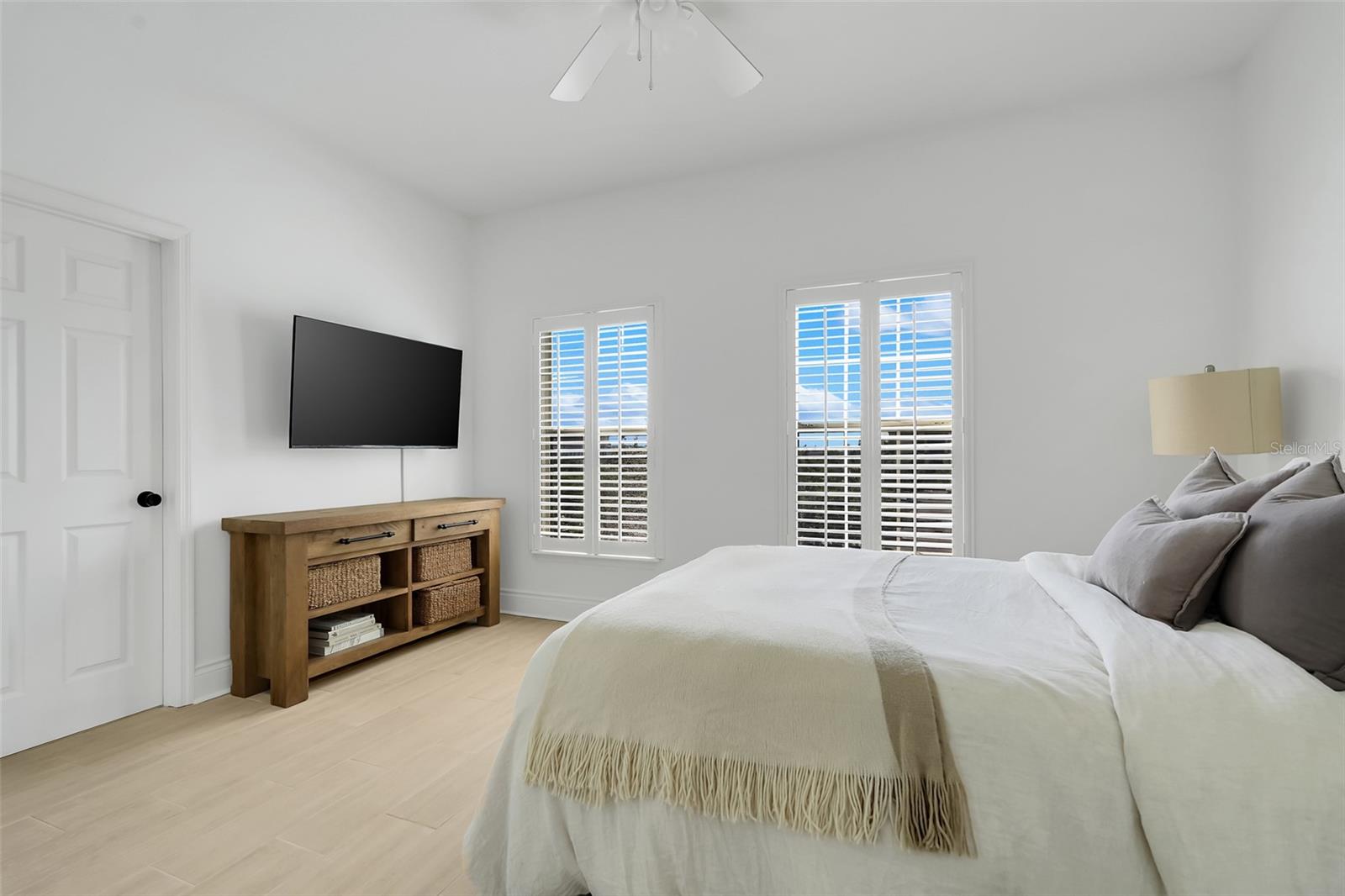 1631 LAKEMONT AVE, ORLANDO, FL, 32814