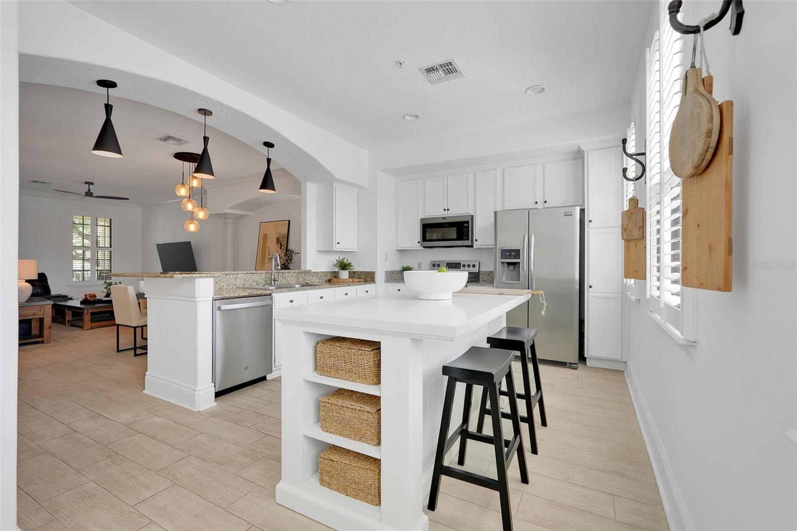 1631 LAKEMONT AVE, ORLANDO, FL, 32814