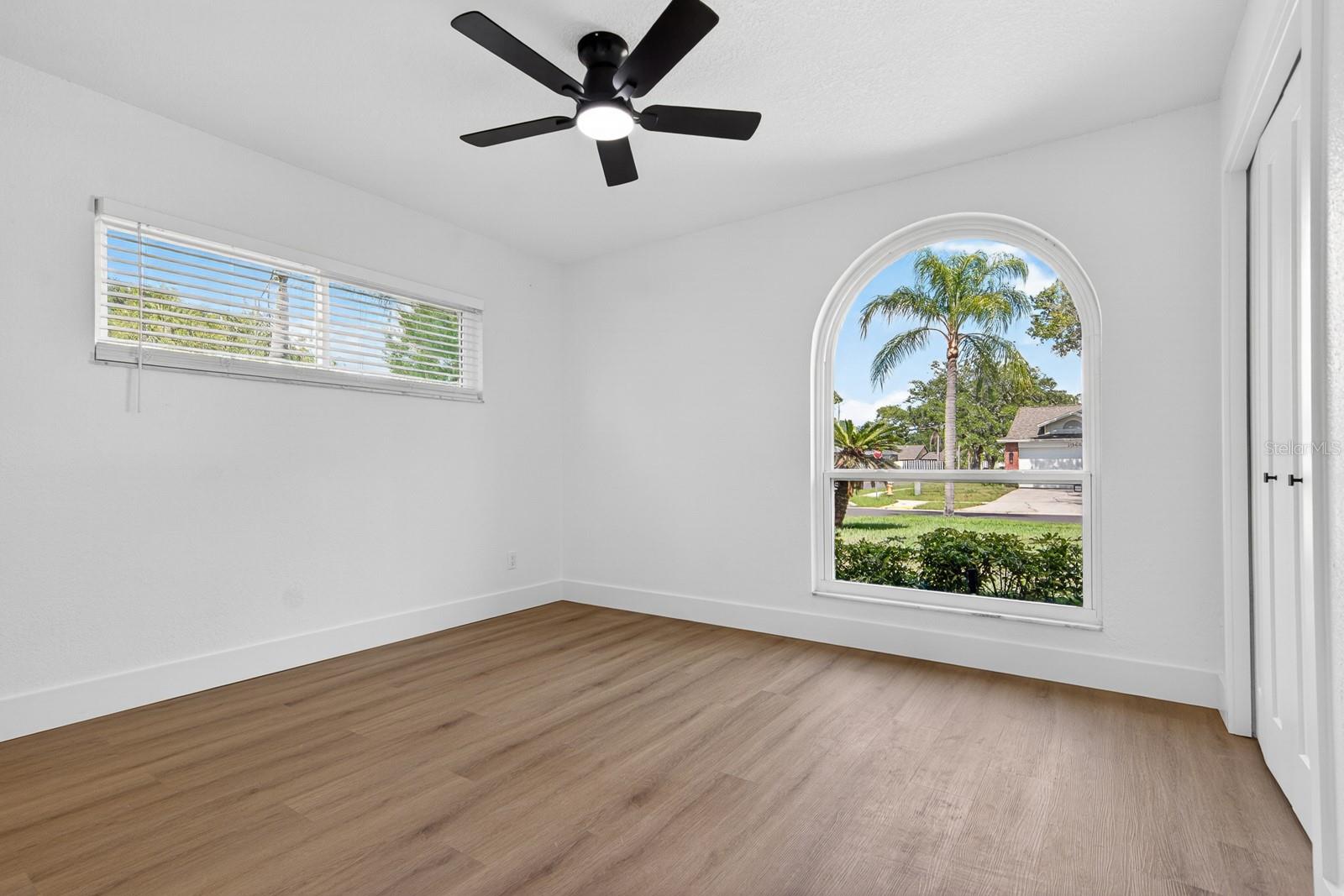 1043 RIDGE VIEW LN, PALM HARBOR, FL, 34683