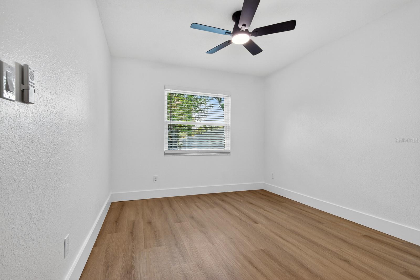 1043 RIDGE VIEW LN, PALM HARBOR, FL, 34683