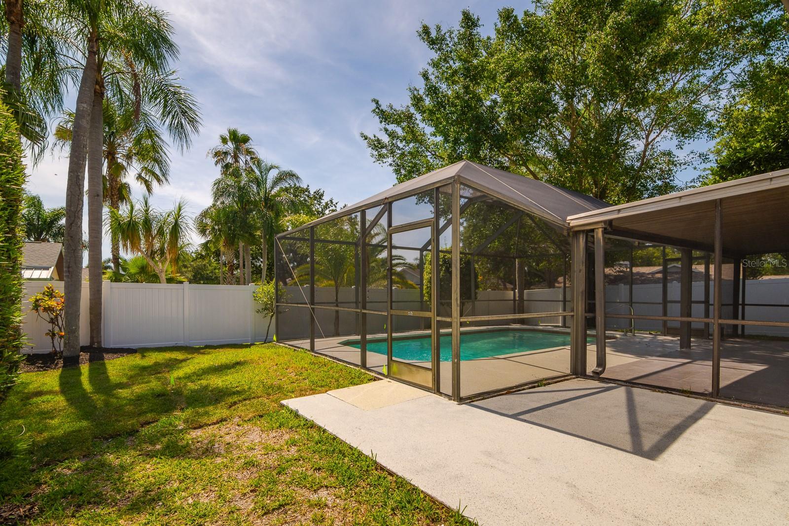 1043 RIDGE VIEW LN, PALM HARBOR, FL, 34683
