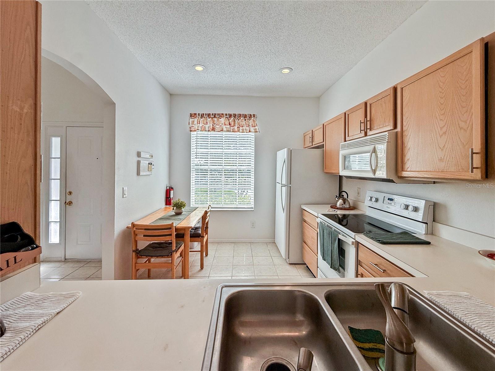 13410 SUMMERTON DR, ORLANDO, FL, 32824