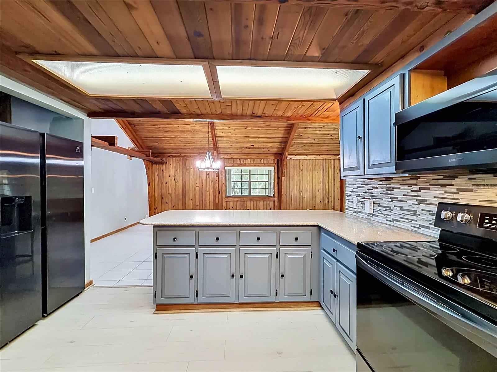 420 NINA RD NE, PALM BAY, FL, 32907