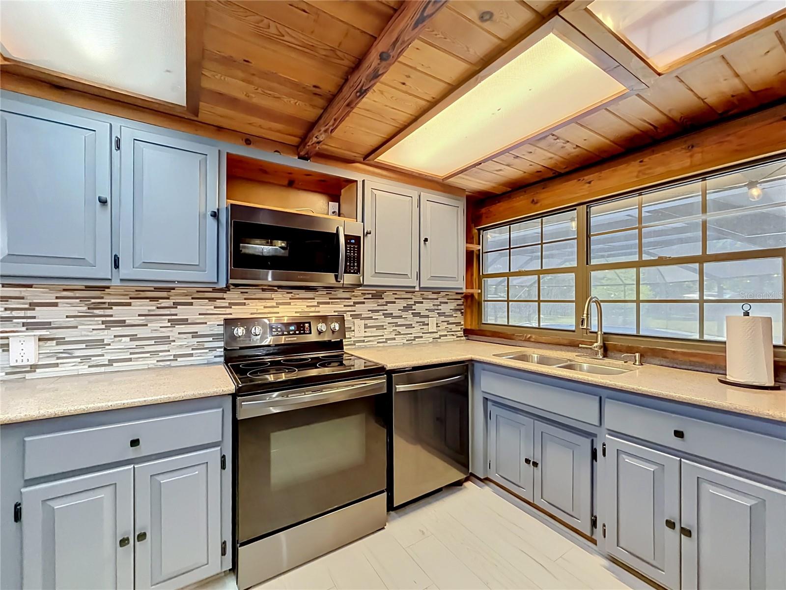 420 NINA RD NE, PALM BAY, FL, 32907
