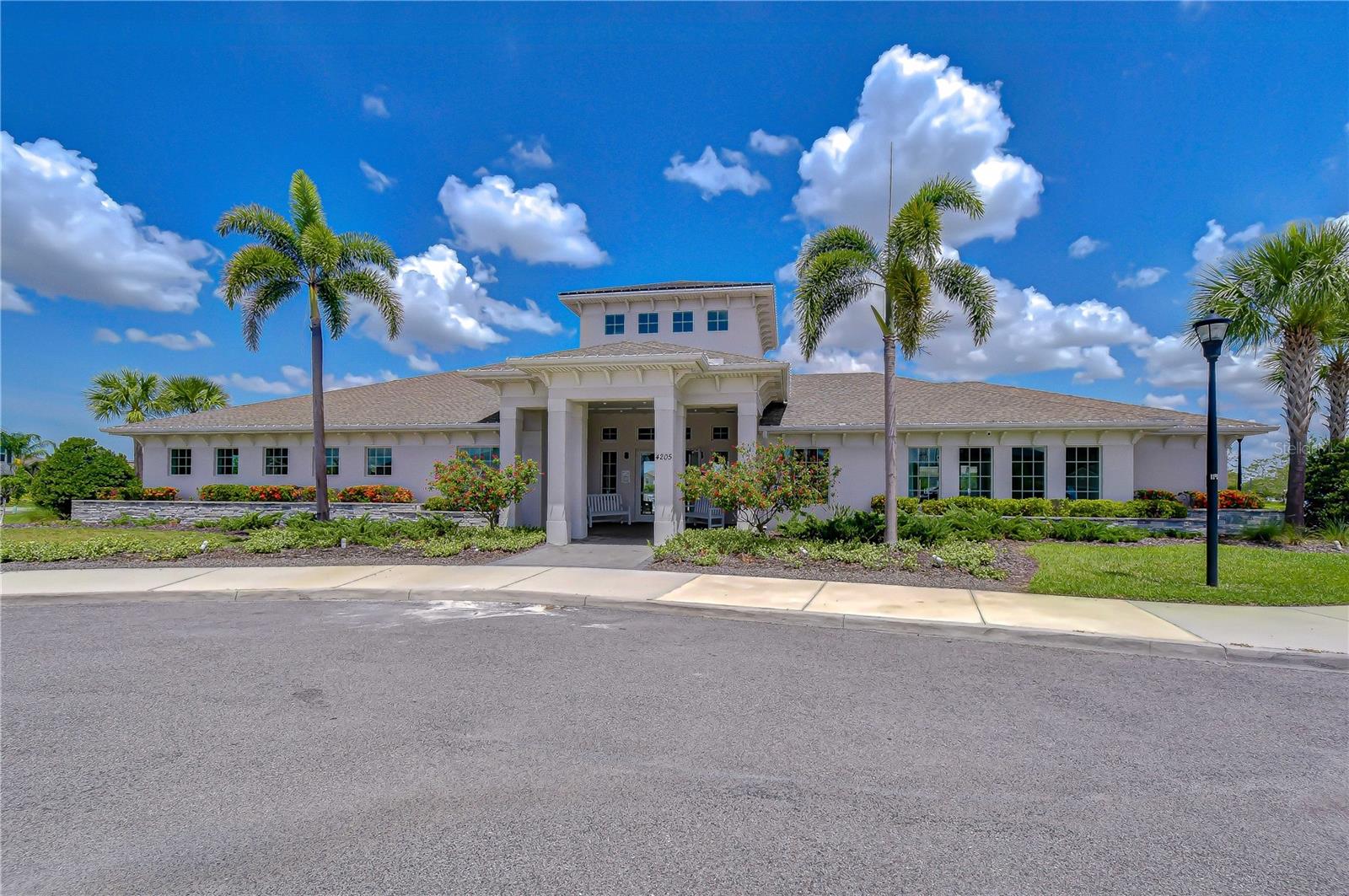4321 GLOBE THISTLE DR, TAMPA, FL, 33619