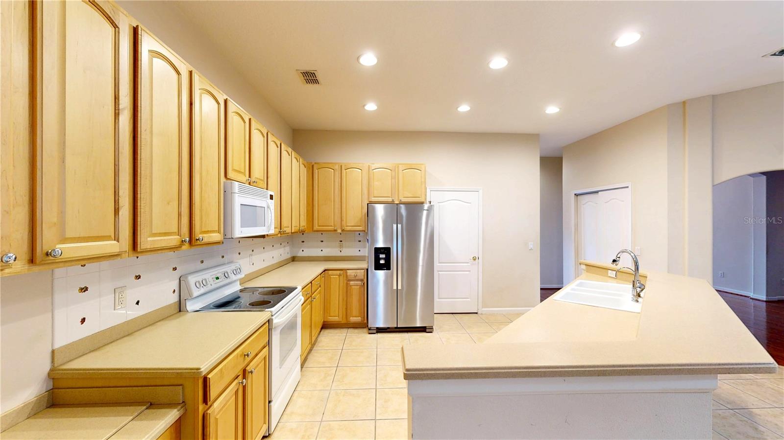 529 BELHAVEN FALLS DR, OCOEE, FL, 34761