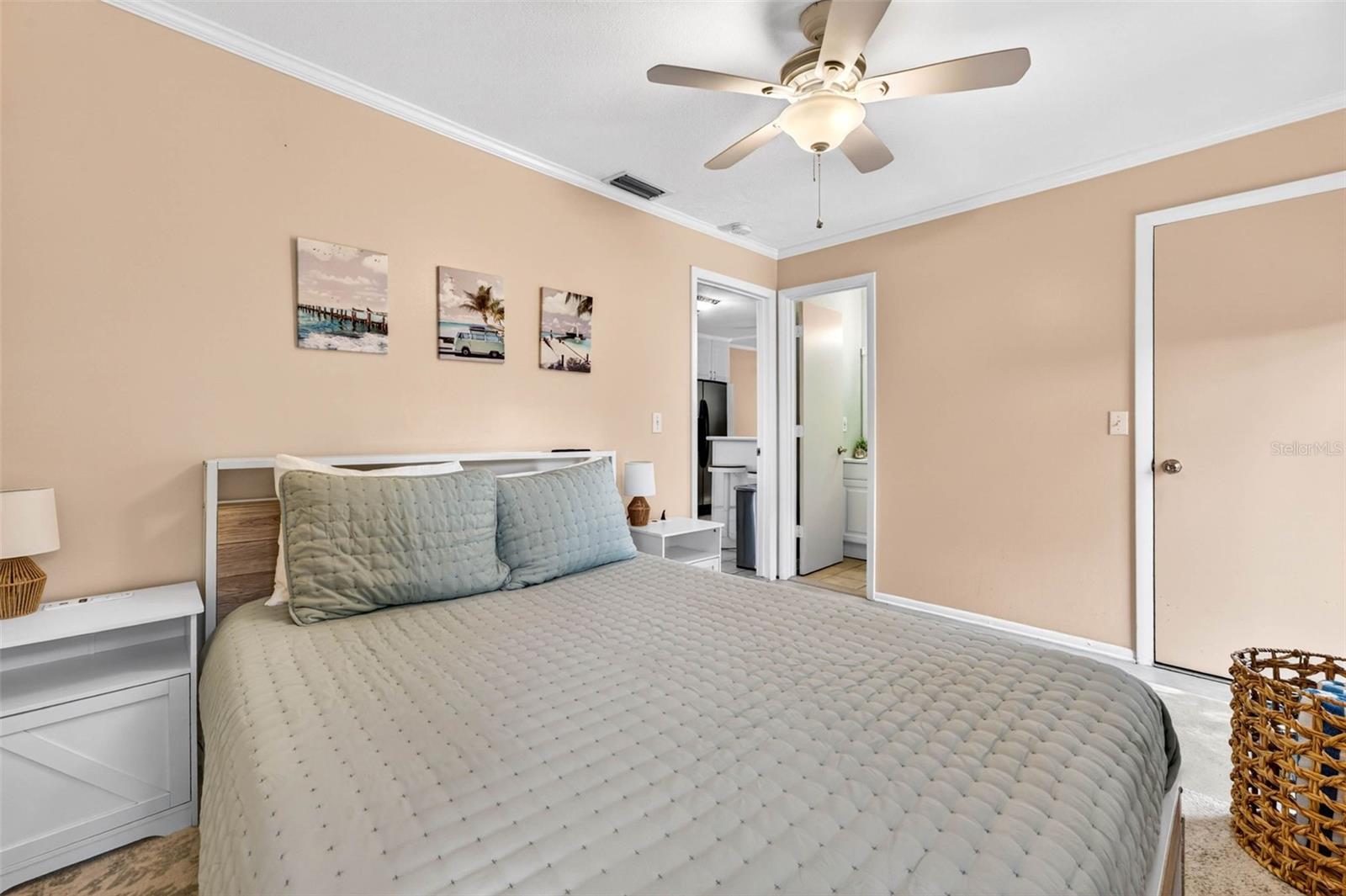 2220 LAUREN DR, LARGO, FL, 33774