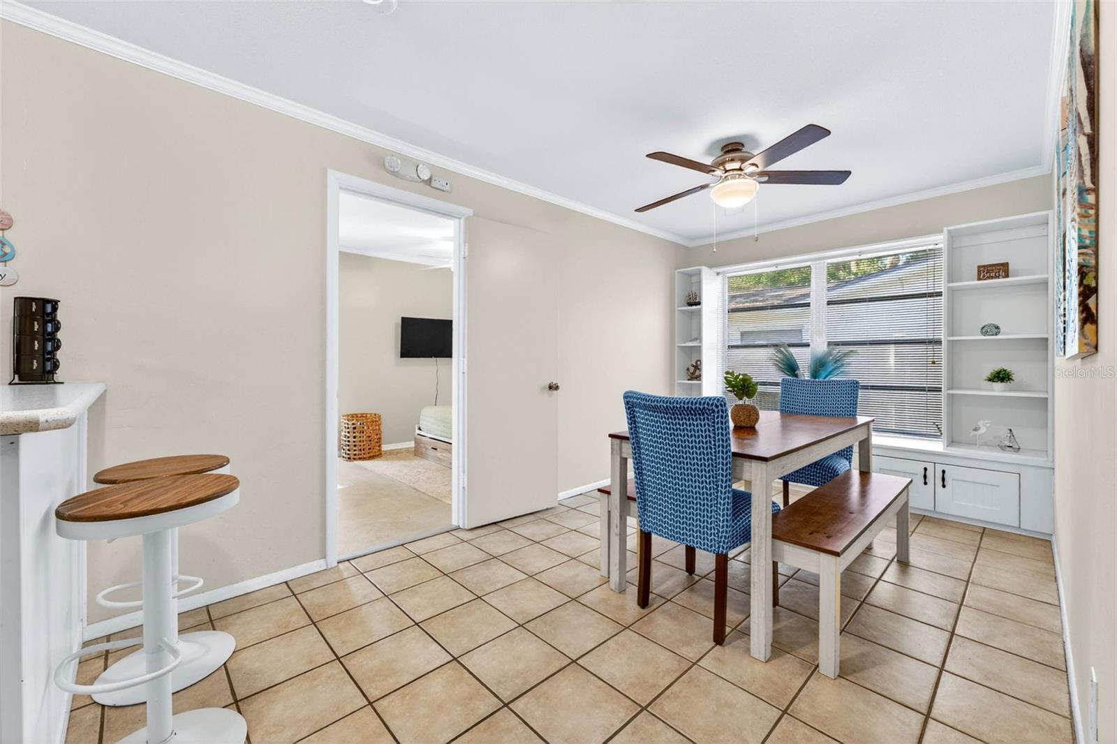 2220 LAUREN DR, LARGO, FL, 33774