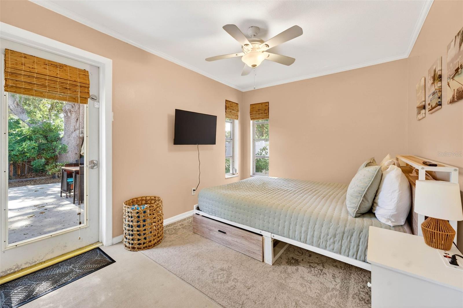 2220 LAUREN DR, LARGO, FL, 33774