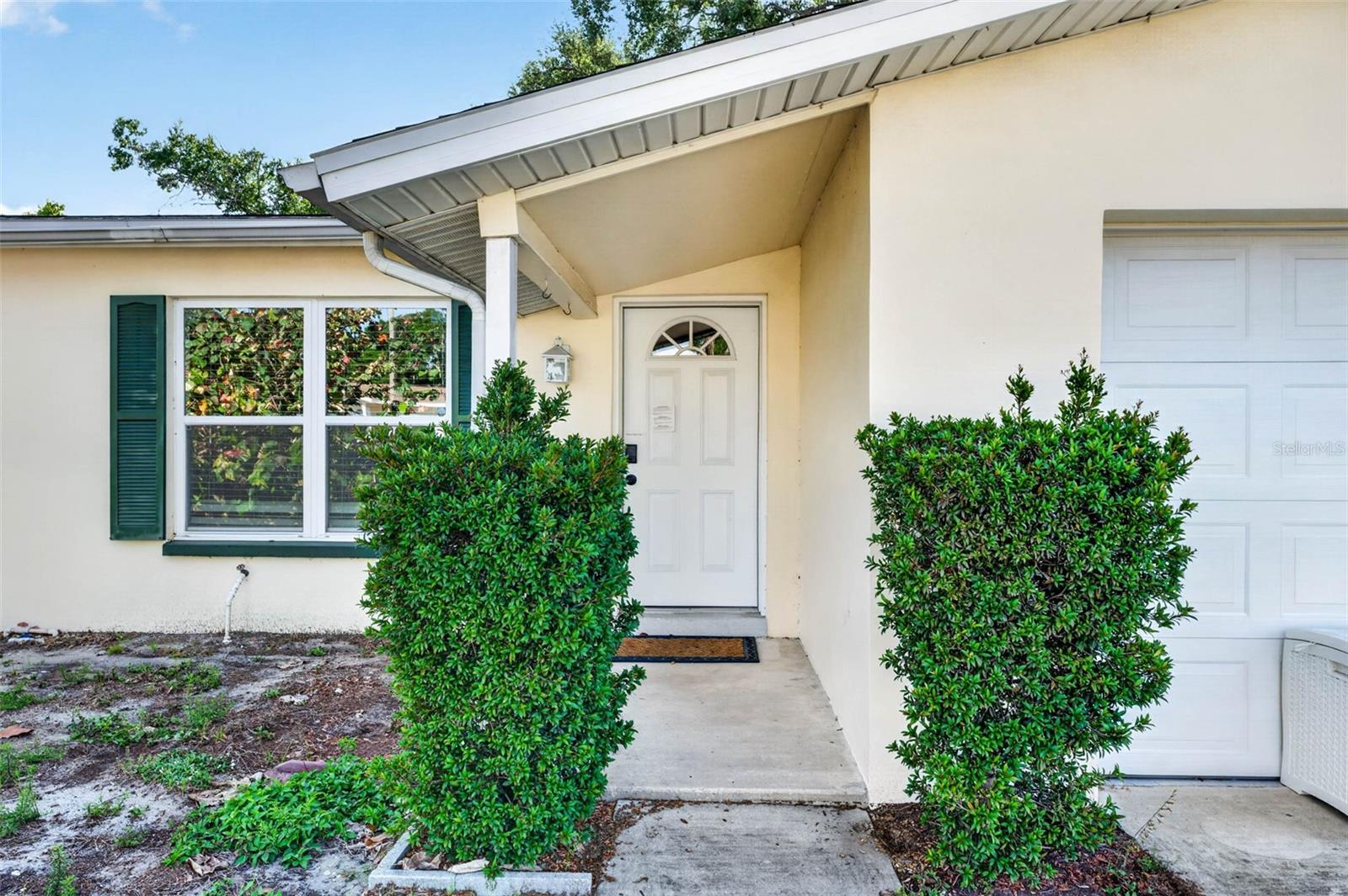 2220 LAUREN DR, LARGO, FL, 33774