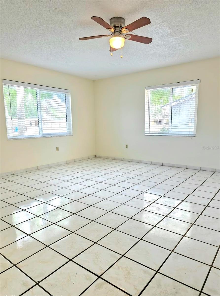 7154 63RD ST N, PINELLAS PARK, FL, 33781