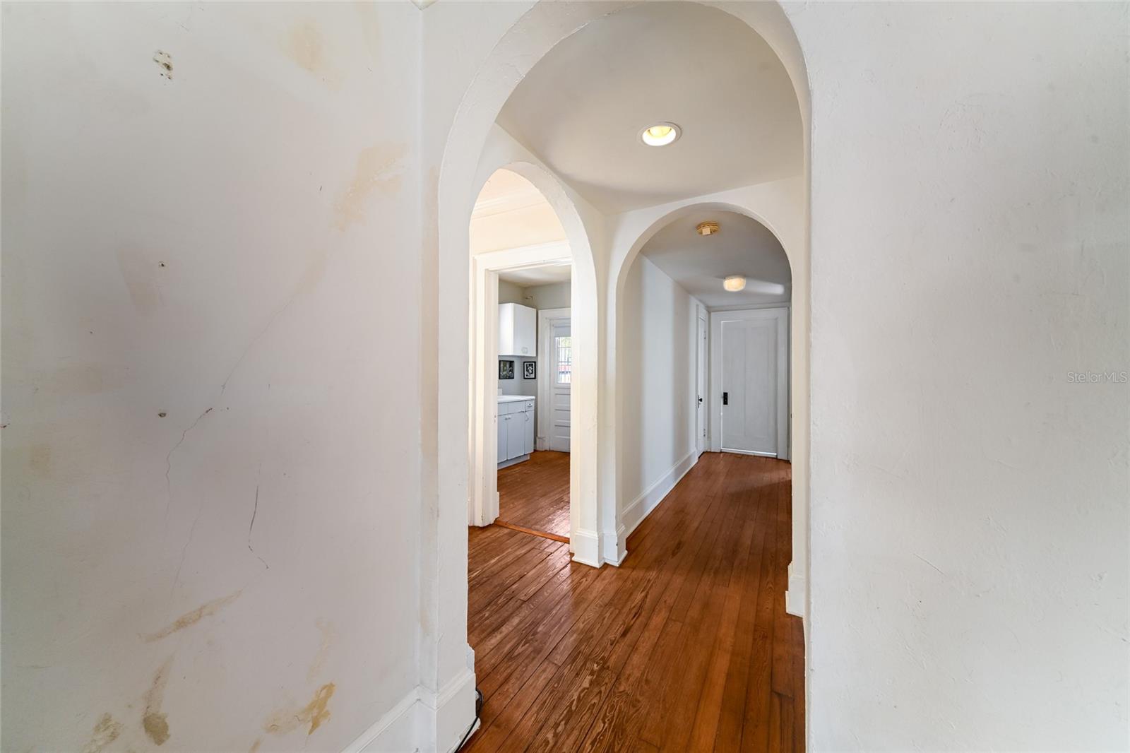 411 BURNS COURT, SARASOTA, FL, 34236