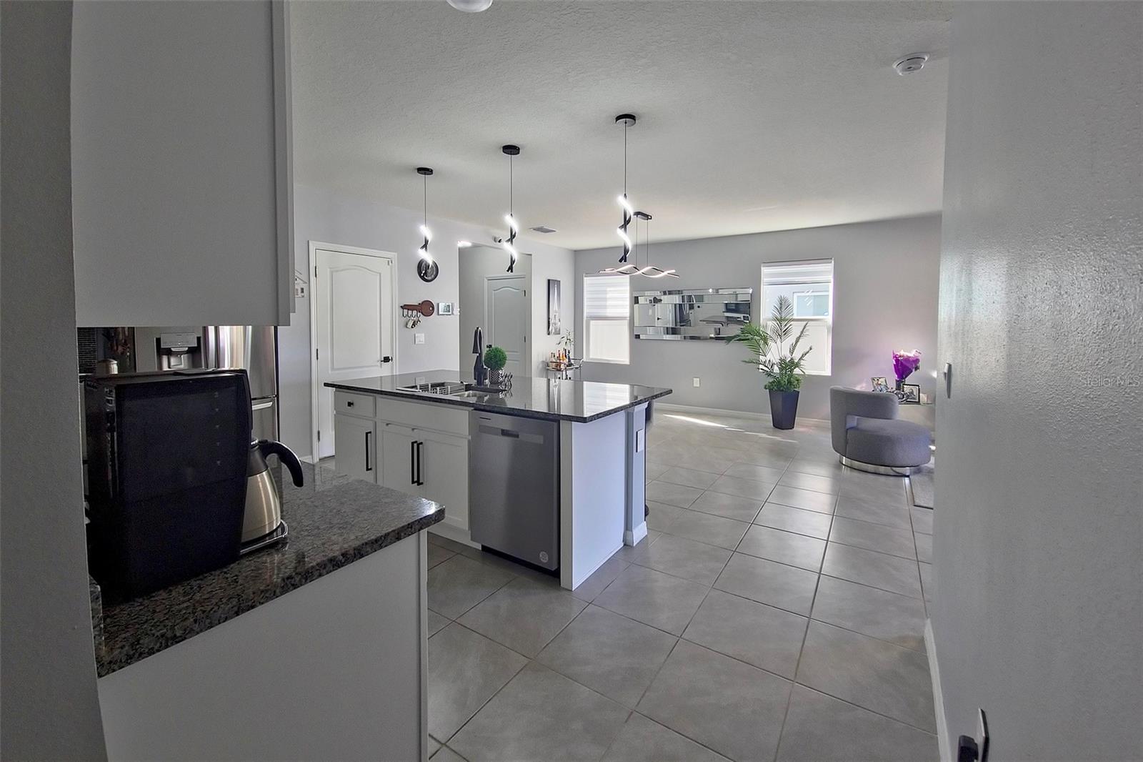 1292 CASCADES AVE, DAVENPORT, FL, 33837
