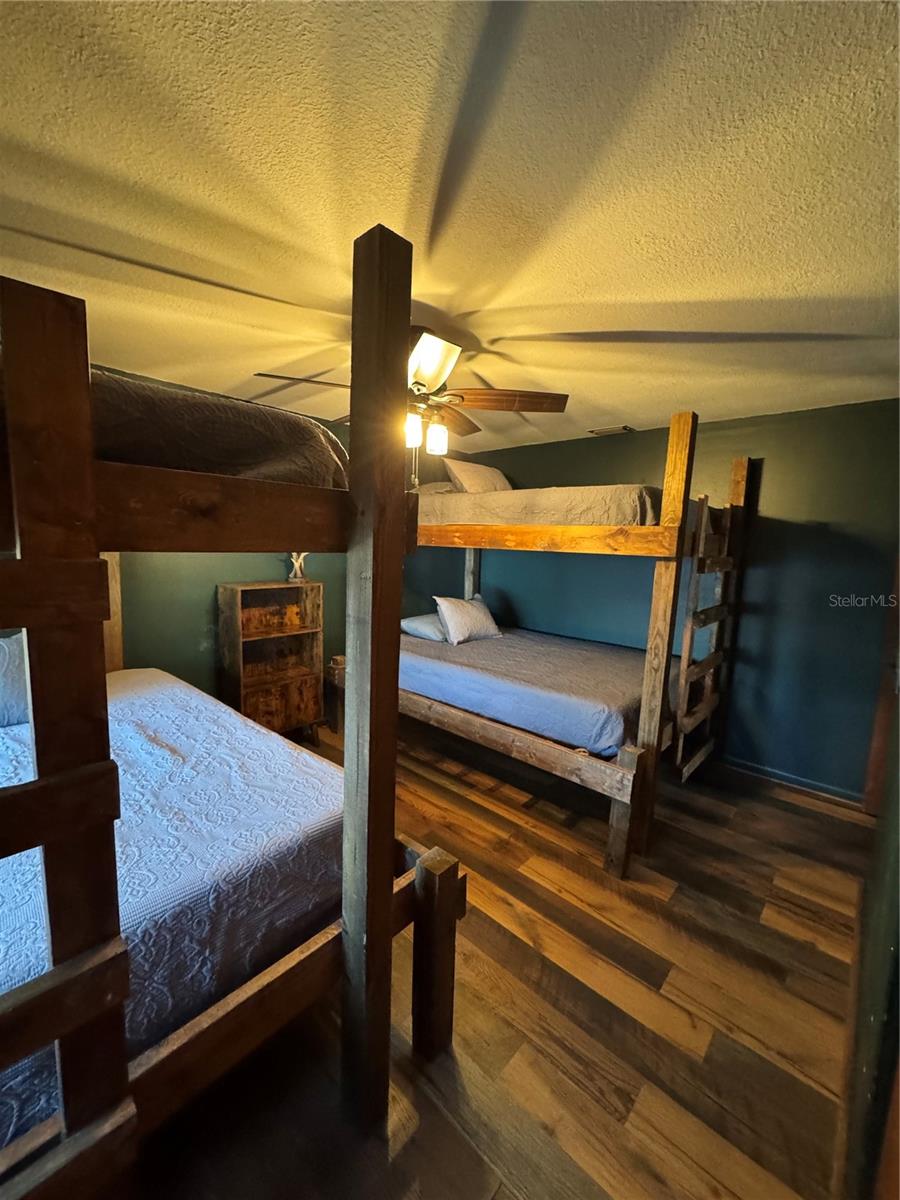 16645 W RIVER RD, INGLIS, FL, 34449