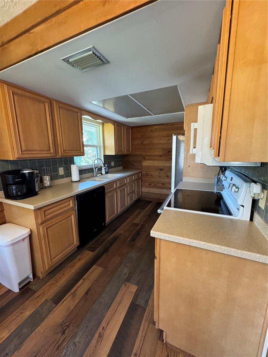 16645 W RIVER RD, INGLIS, FL, 34449