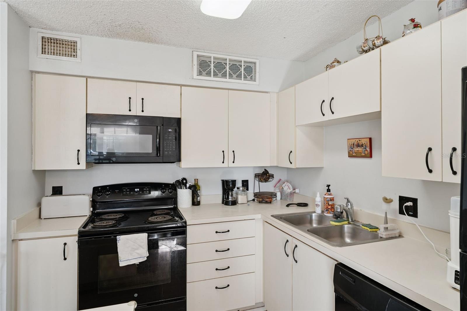 385 WOODSIDE DR #108, ALTAMONTE SPRINGS, FL, 32701