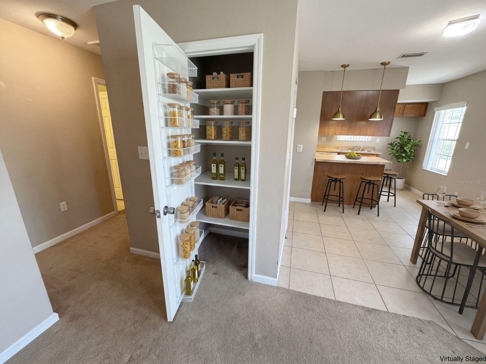 5568 GREEN SHADOWS PL #21-1, ORLANDO, FL, 32811