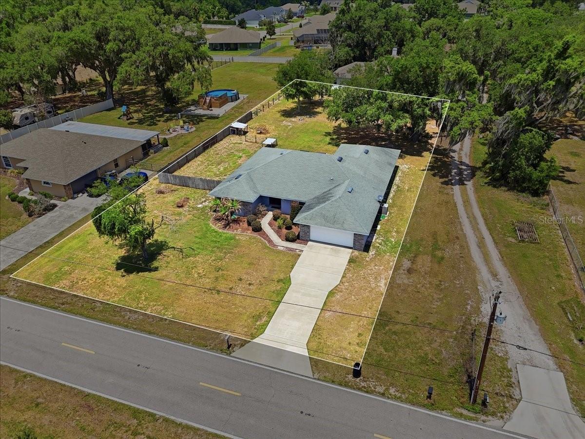 1233 PARKER RD, LAKELAND, FL, 33811
