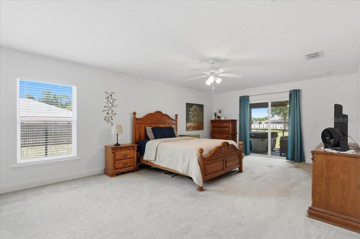 1233 PARKER RD, LAKELAND, FL, 33811