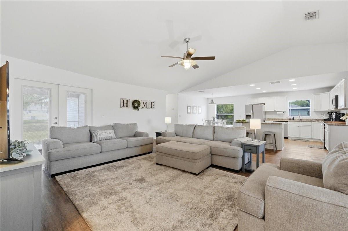 1233 PARKER RD, LAKELAND, FL, 33811