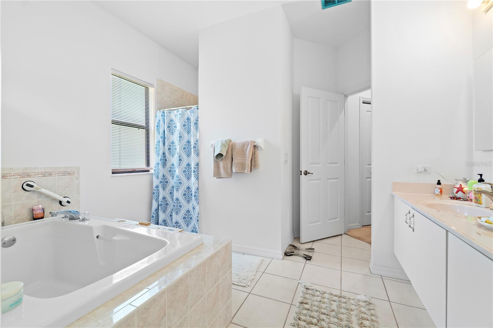 42 PINE DR, HOMOSASSA, FL, 34446