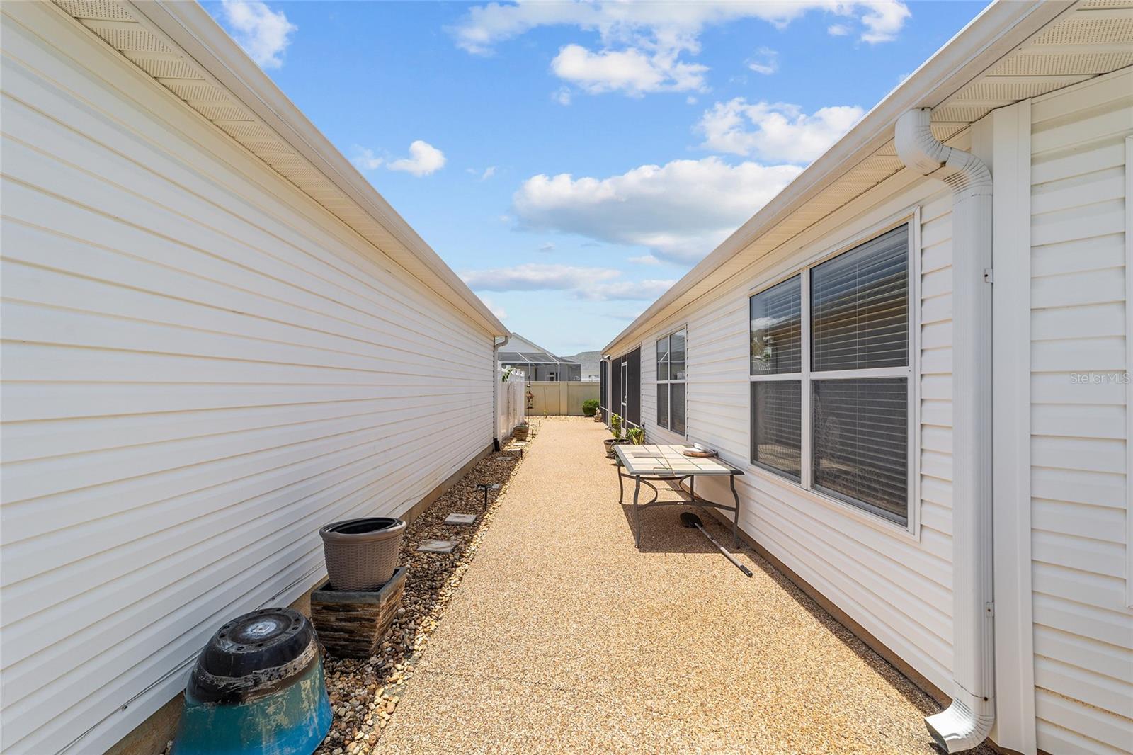 418 FLOSSMOOR CT, THE VILLAGES, FL, 32162