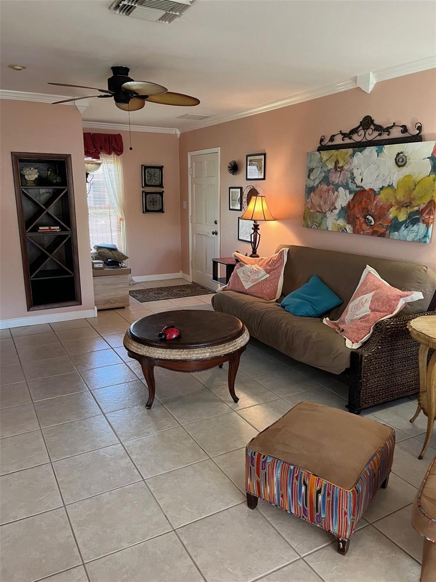 8372 CANDLEWOOD RD, SEMINOLE, FL, 33777