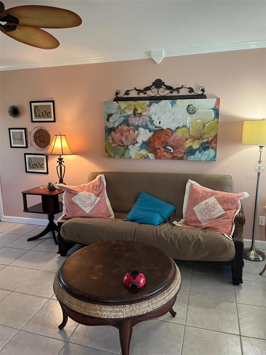 8372 CANDLEWOOD RD, SEMINOLE, FL, 33777