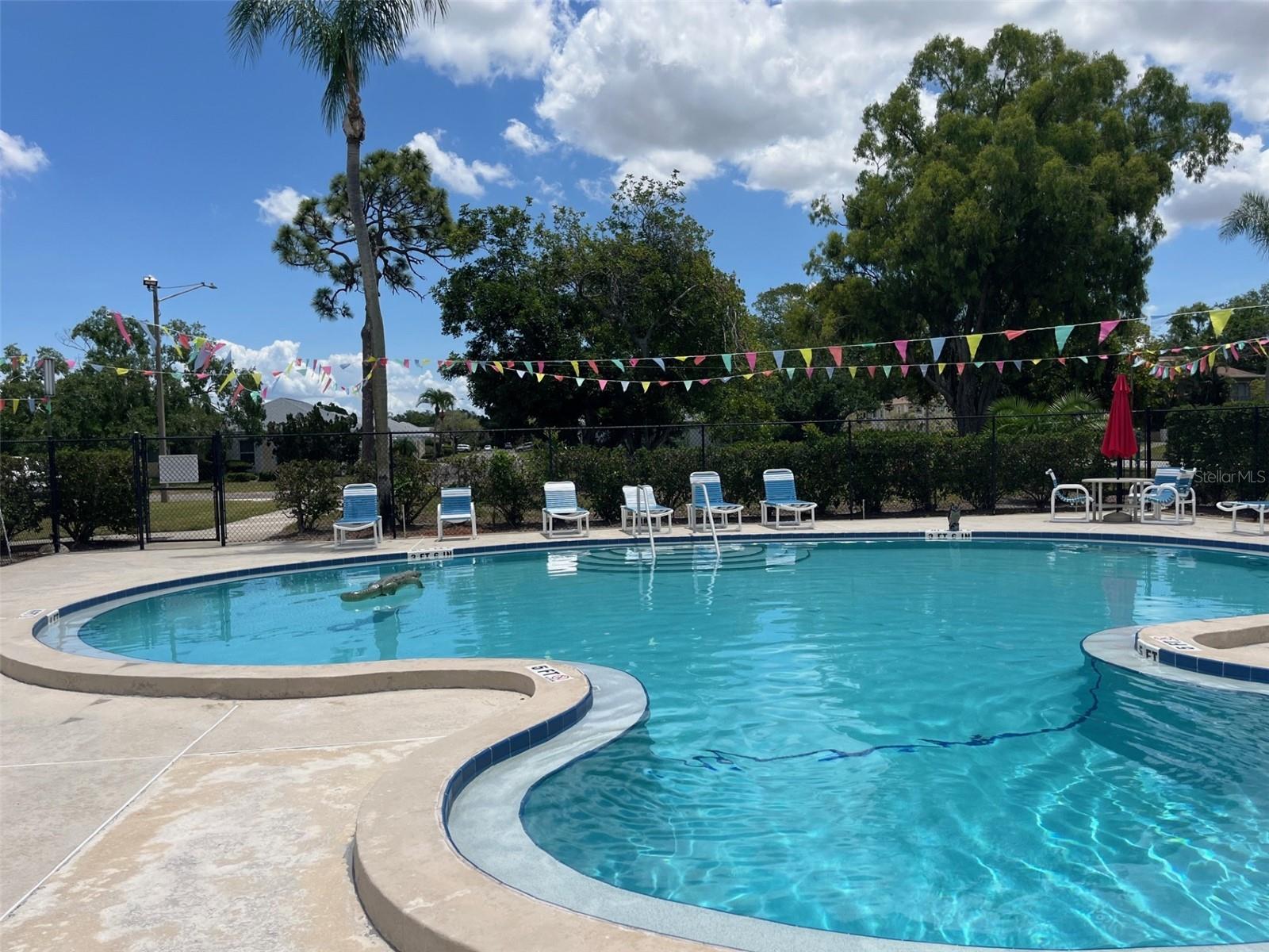 8372 CANDLEWOOD RD, SEMINOLE, FL, 33777