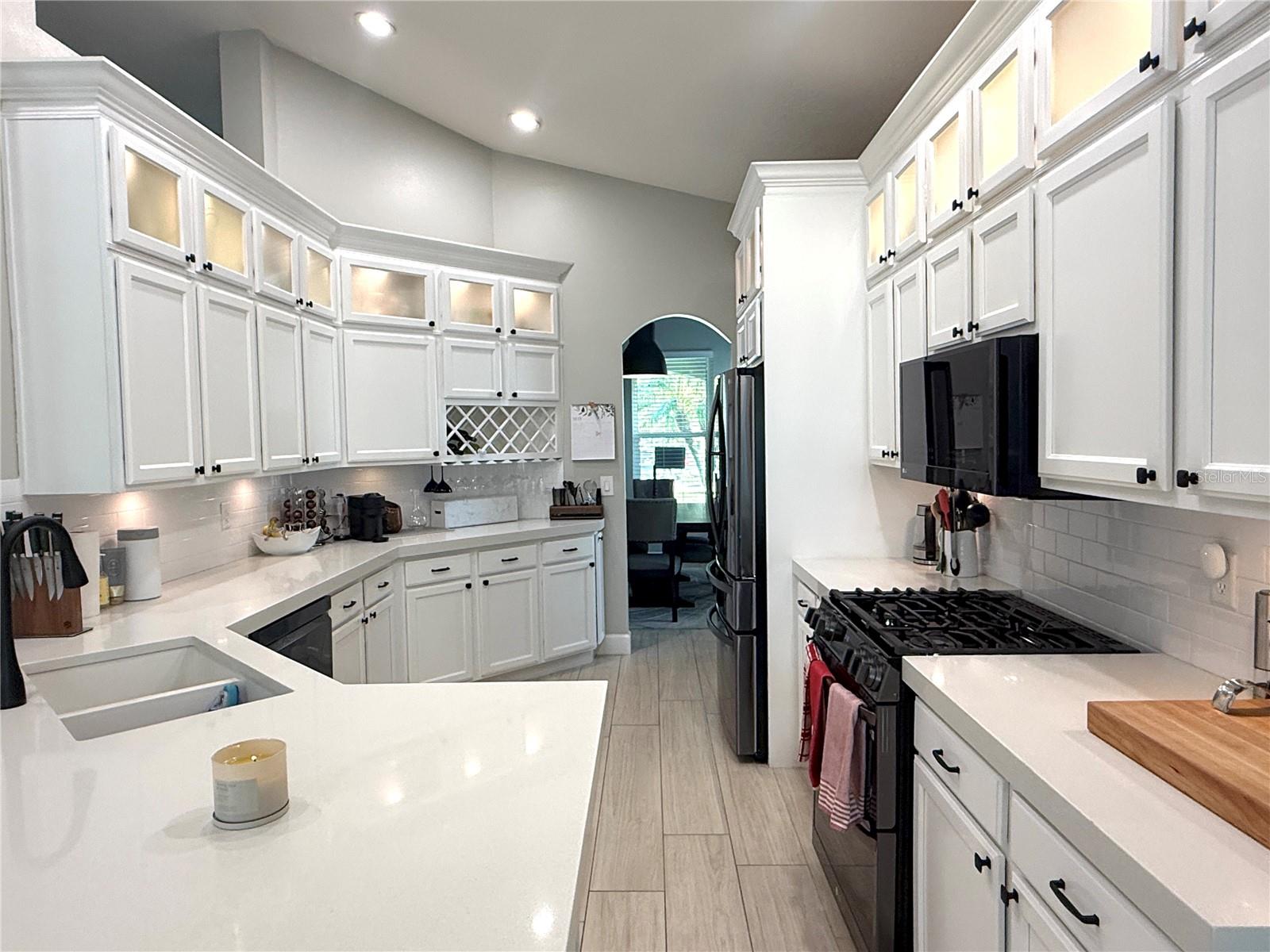 10501 ROCHESTER WAY, TAMPA, FL, 33626