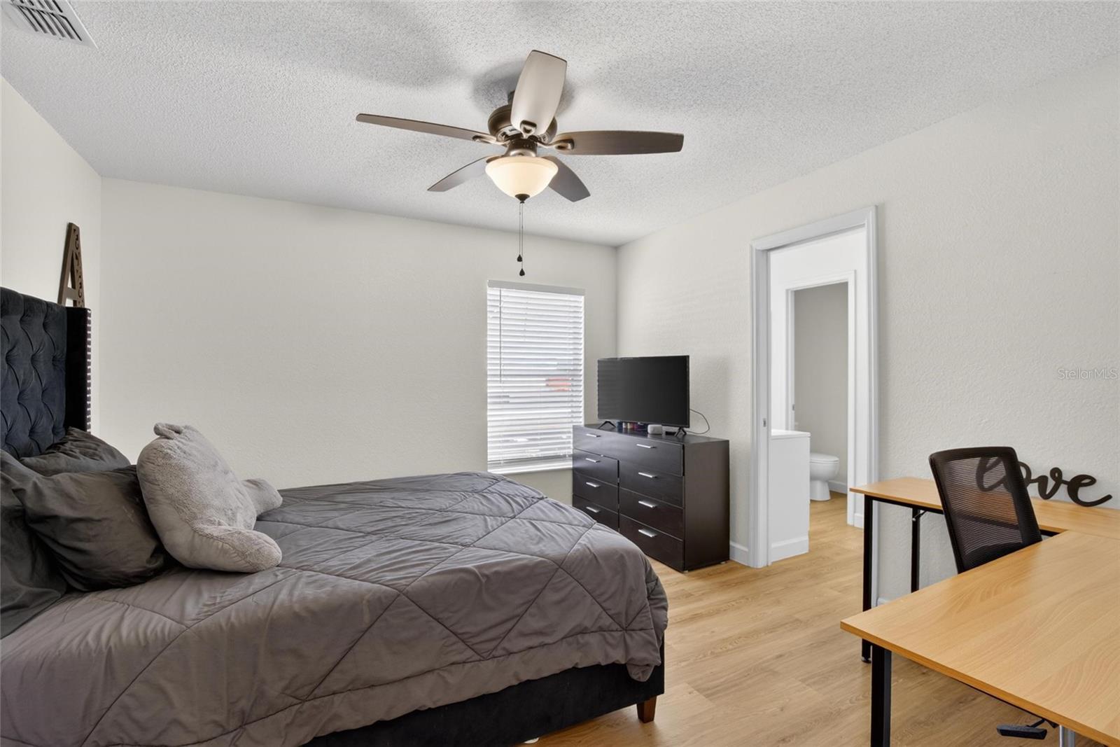 146 KINGS POND AVE, WINTER HAVEN, FL, 33880