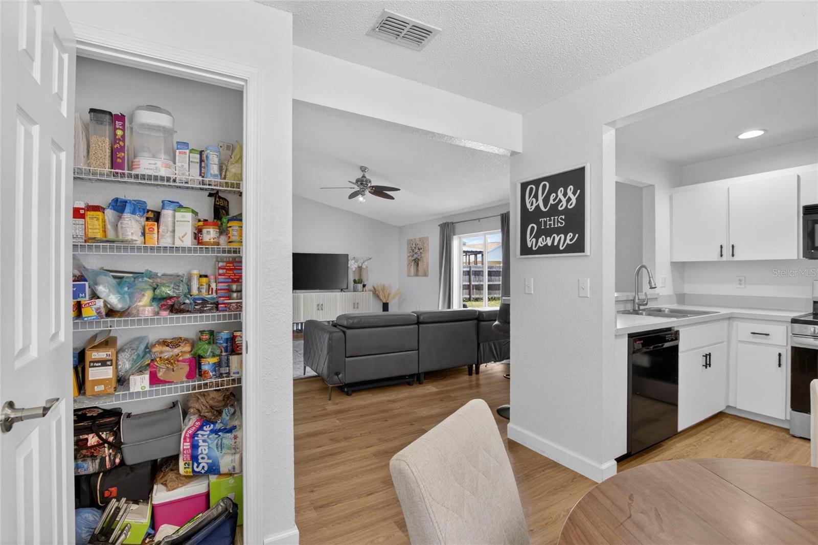 146 KINGS POND AVE, WINTER HAVEN, FL, 33880