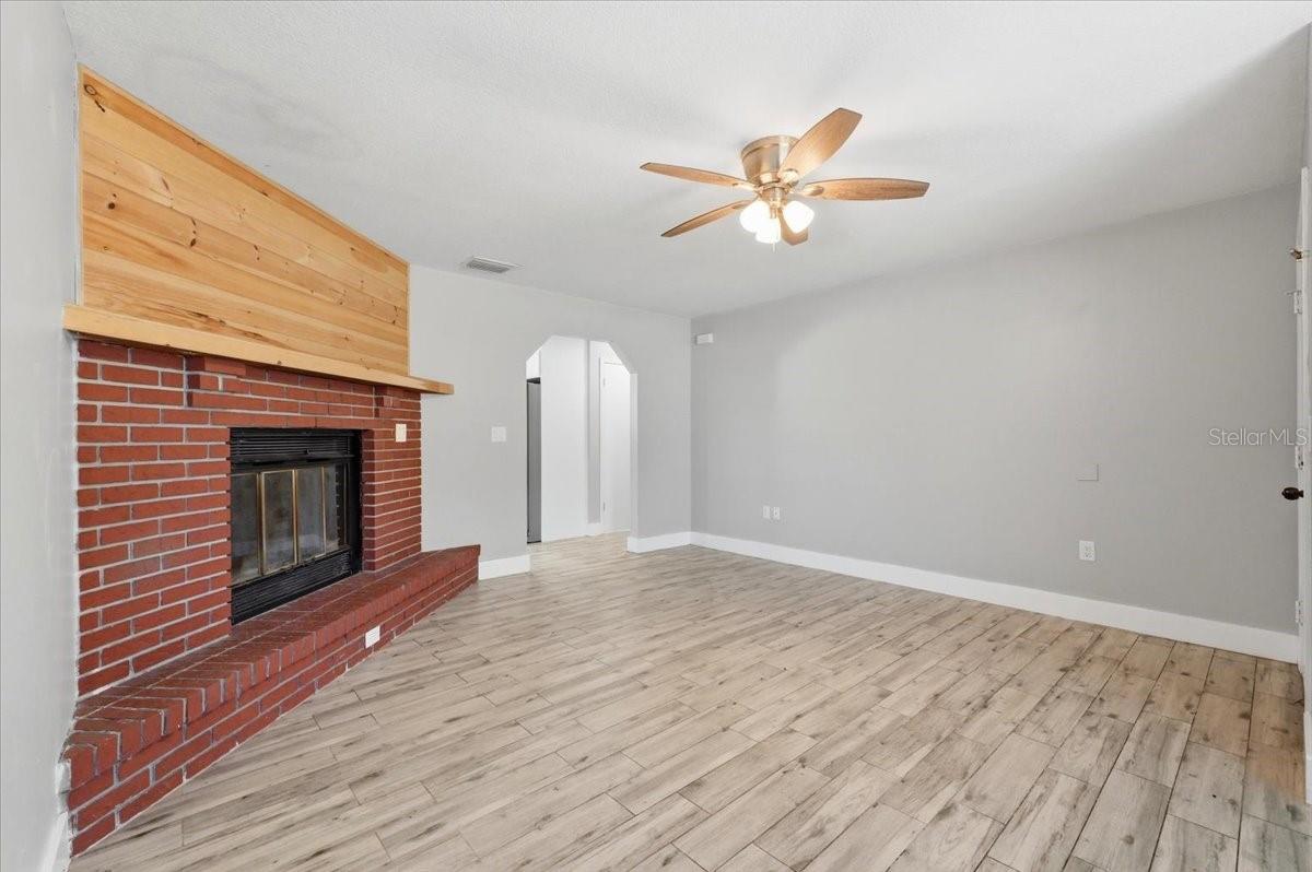 4624 WISTERIA DR, ZEPHYRHILLS, FL, 33542