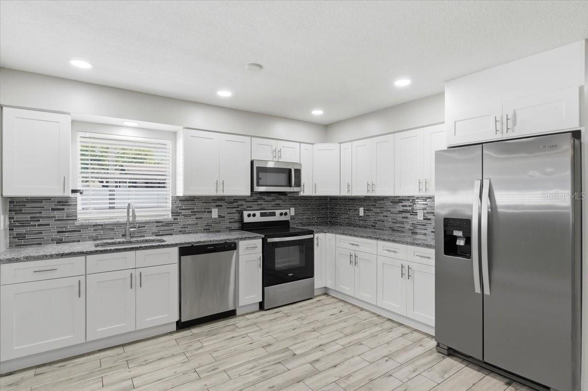 4624 WISTERIA DR, ZEPHYRHILLS, FL, 33542