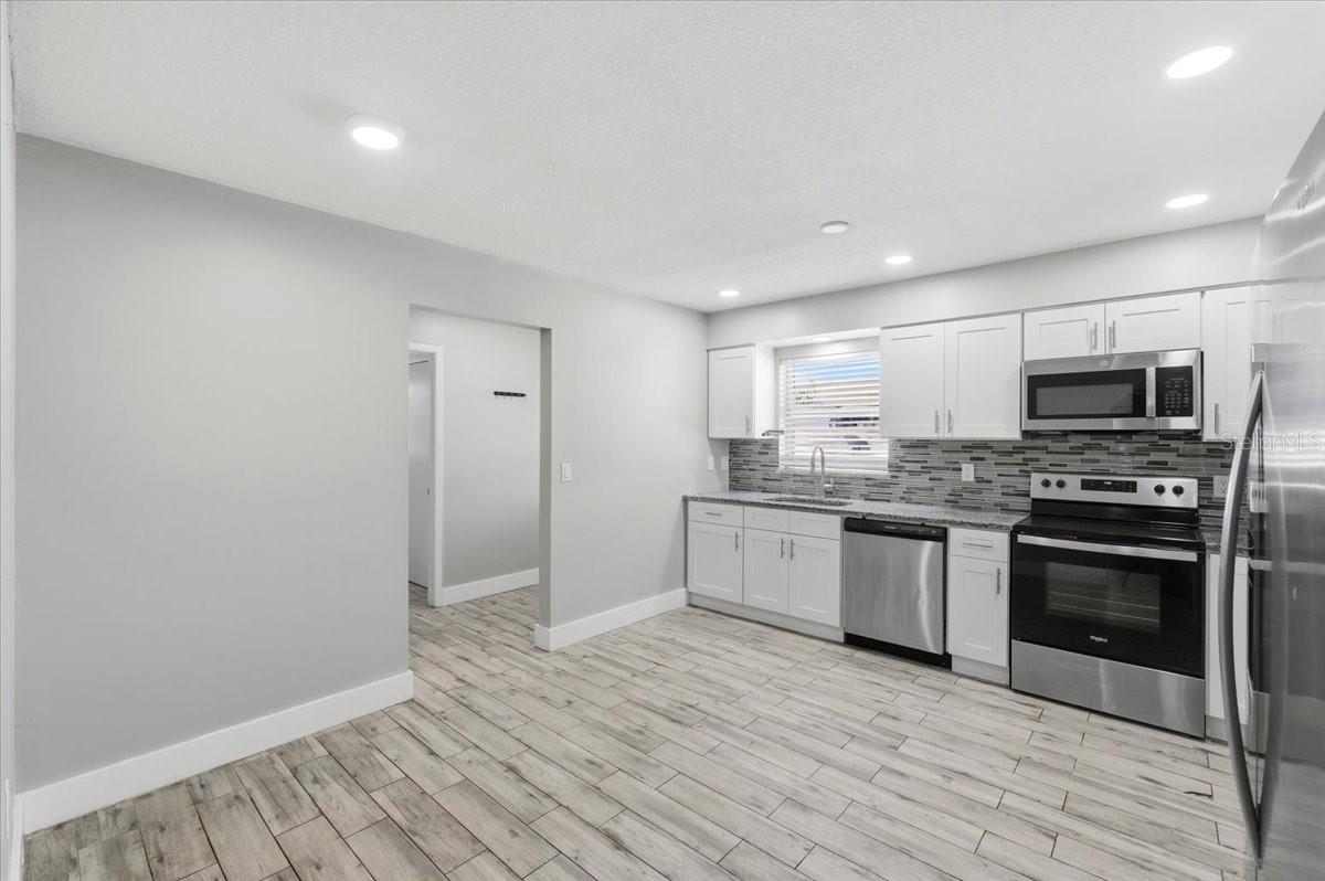 4624 WISTERIA DR, ZEPHYRHILLS, FL, 33542