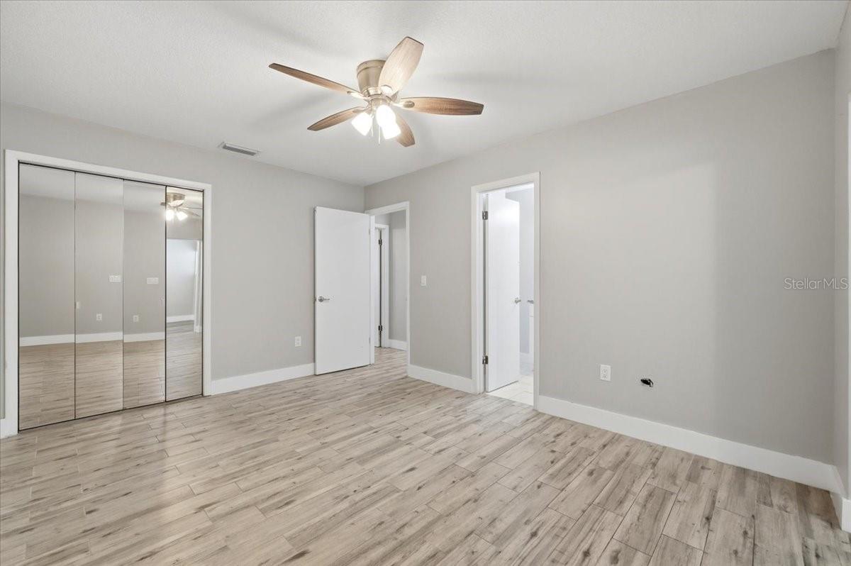 4624 WISTERIA DR, ZEPHYRHILLS, FL, 33542