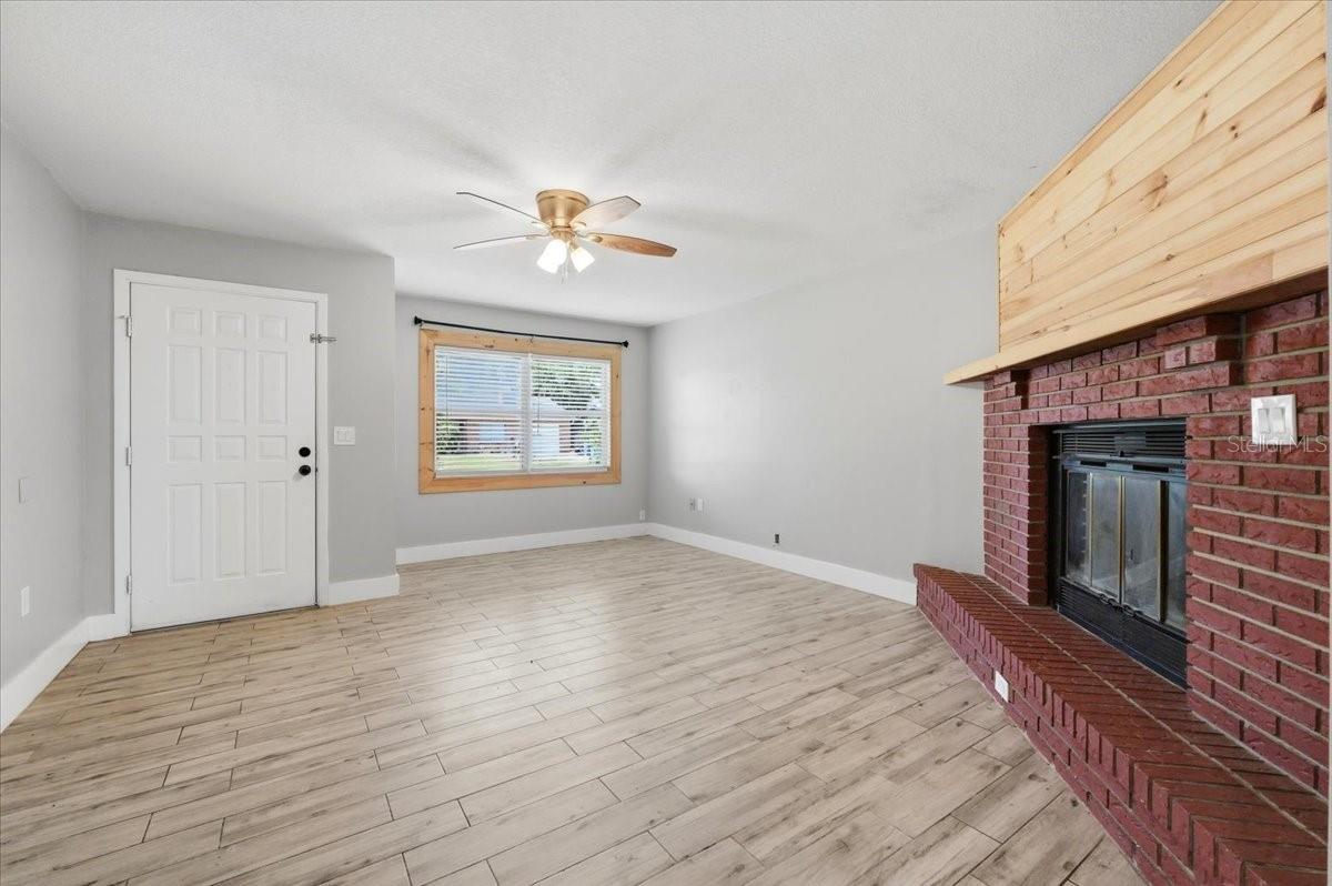 4624 WISTERIA DR, ZEPHYRHILLS, FL, 33542