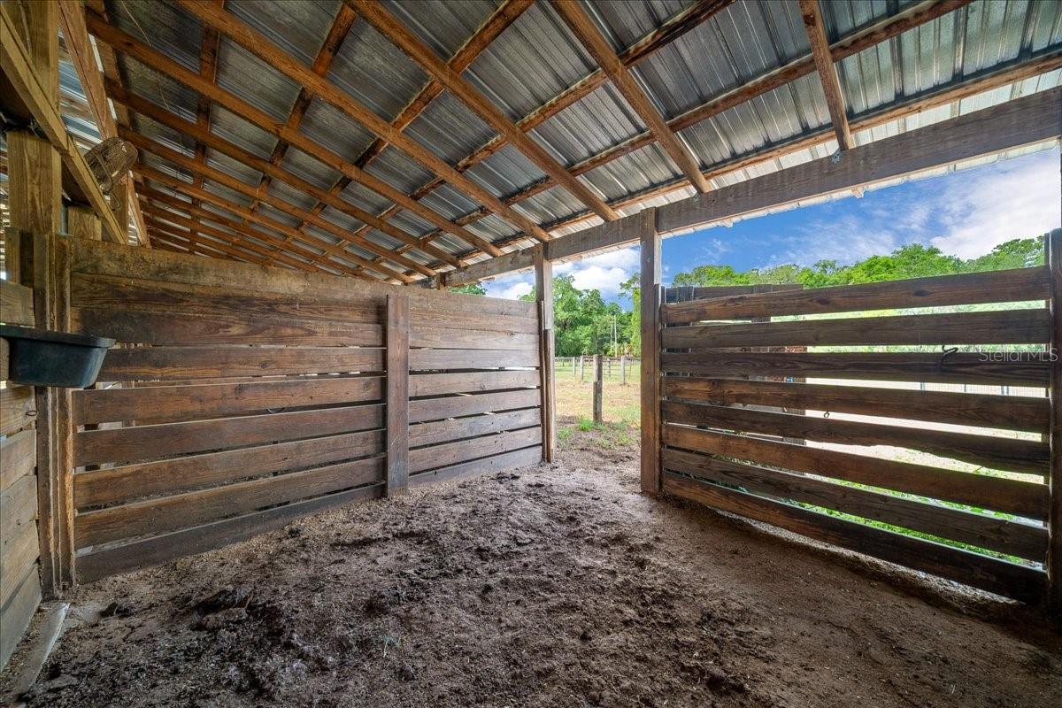 18585 N HIGHWAY 329, REDDICK, FL, 32686