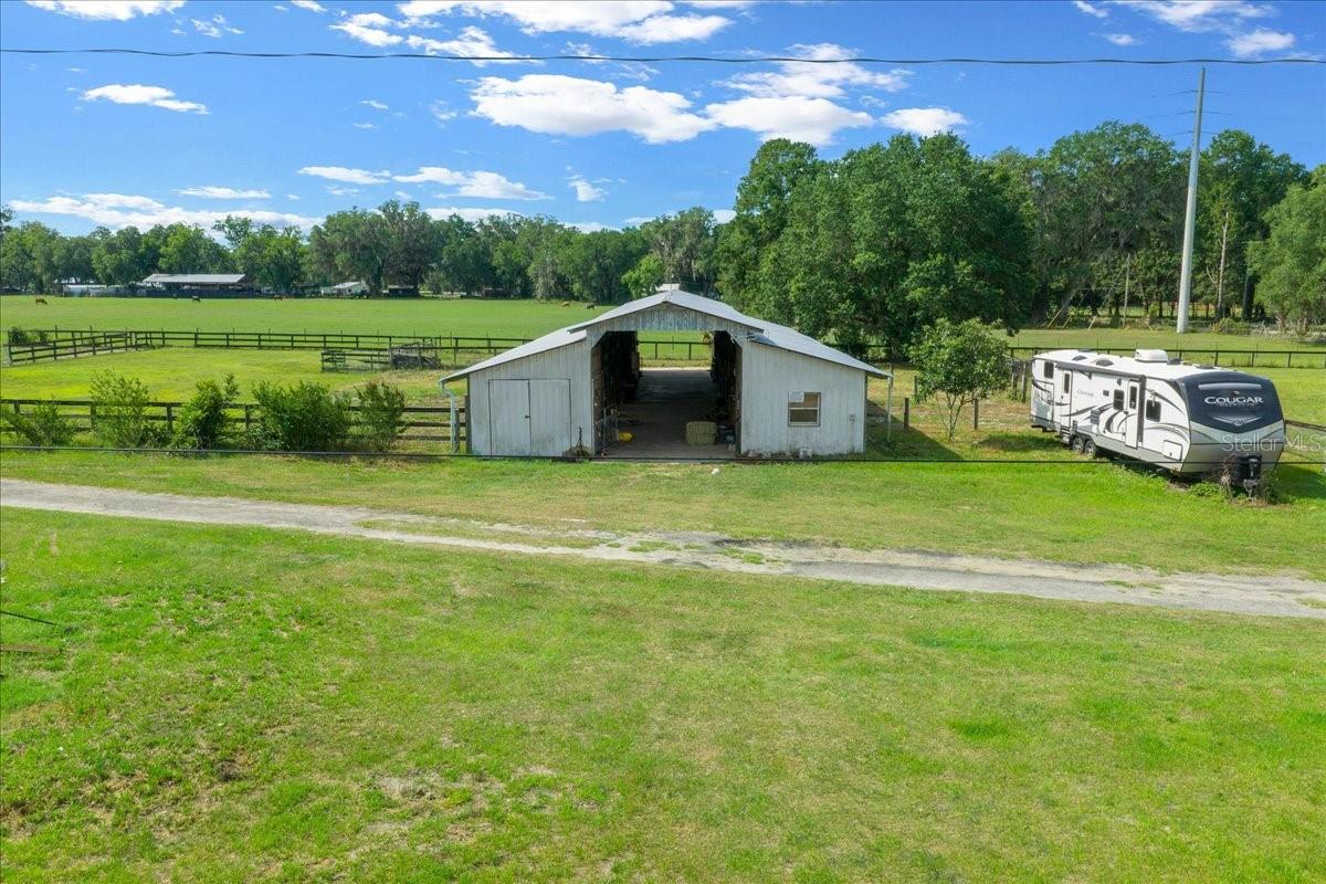 18585 N HIGHWAY 329, REDDICK, FL, 32686