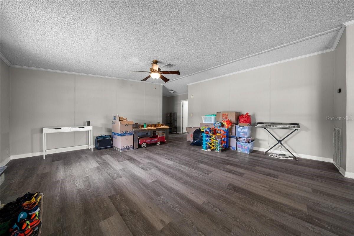 18585 N HIGHWAY 329, REDDICK, FL, 32686