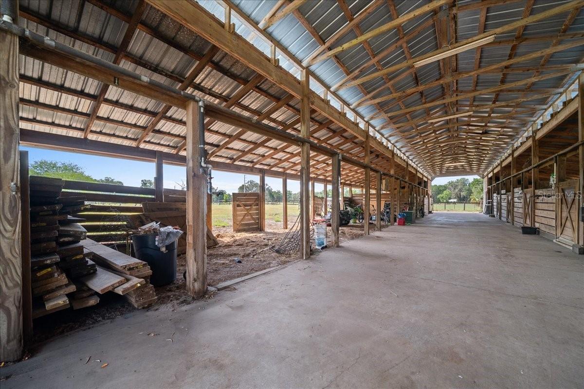 18585 N HIGHWAY 329, REDDICK, FL, 32686